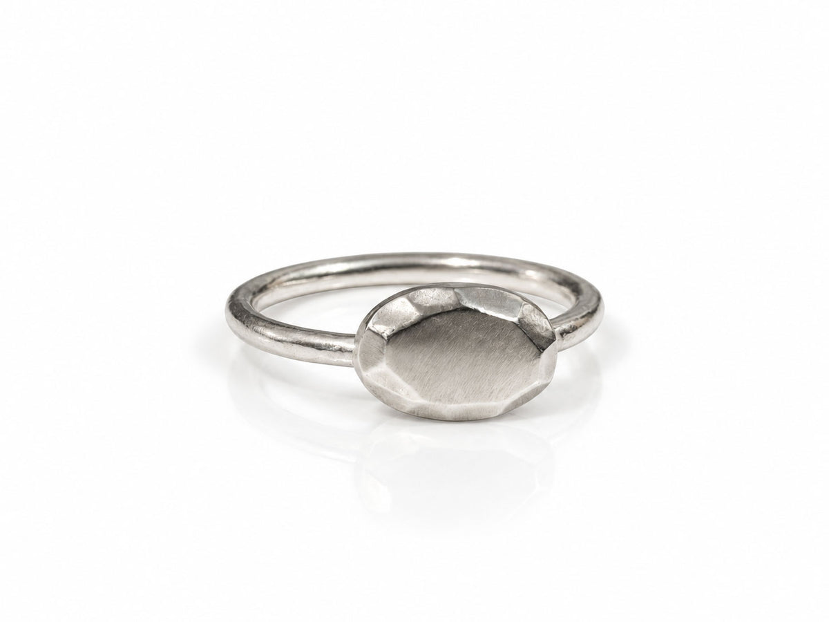 Oval Shaped Sterling Silver Facets Ring