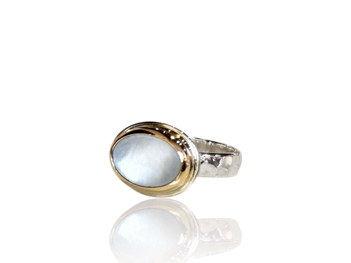 White Mother of Pearl Oval Ring Gold and Silver Size 7