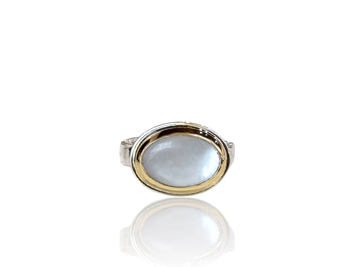 White Mother of Pearl Oval Ring Gold and Silver Size 7