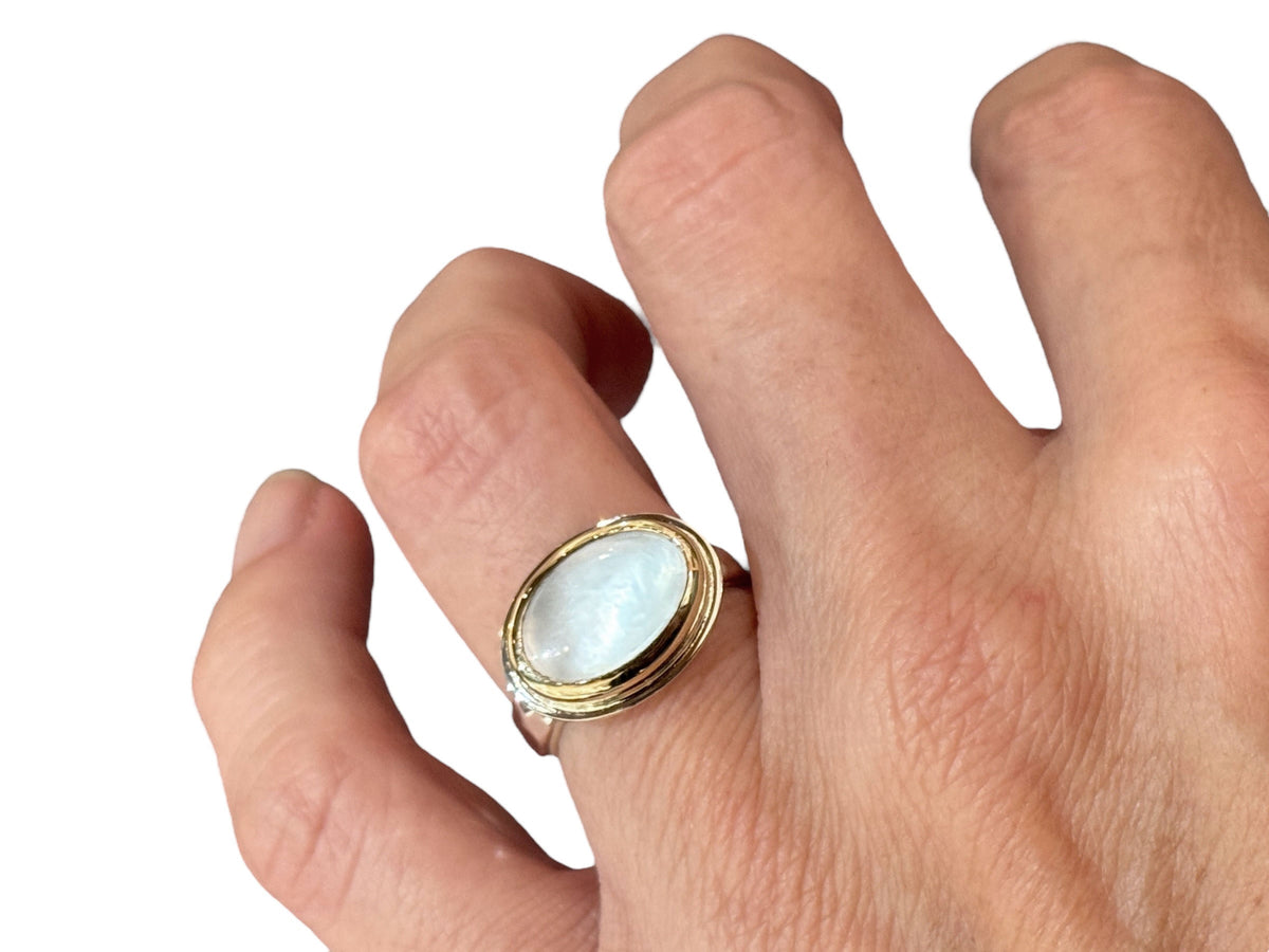 White Mother of Pearl Oval Ring Gold and Silver Size 7