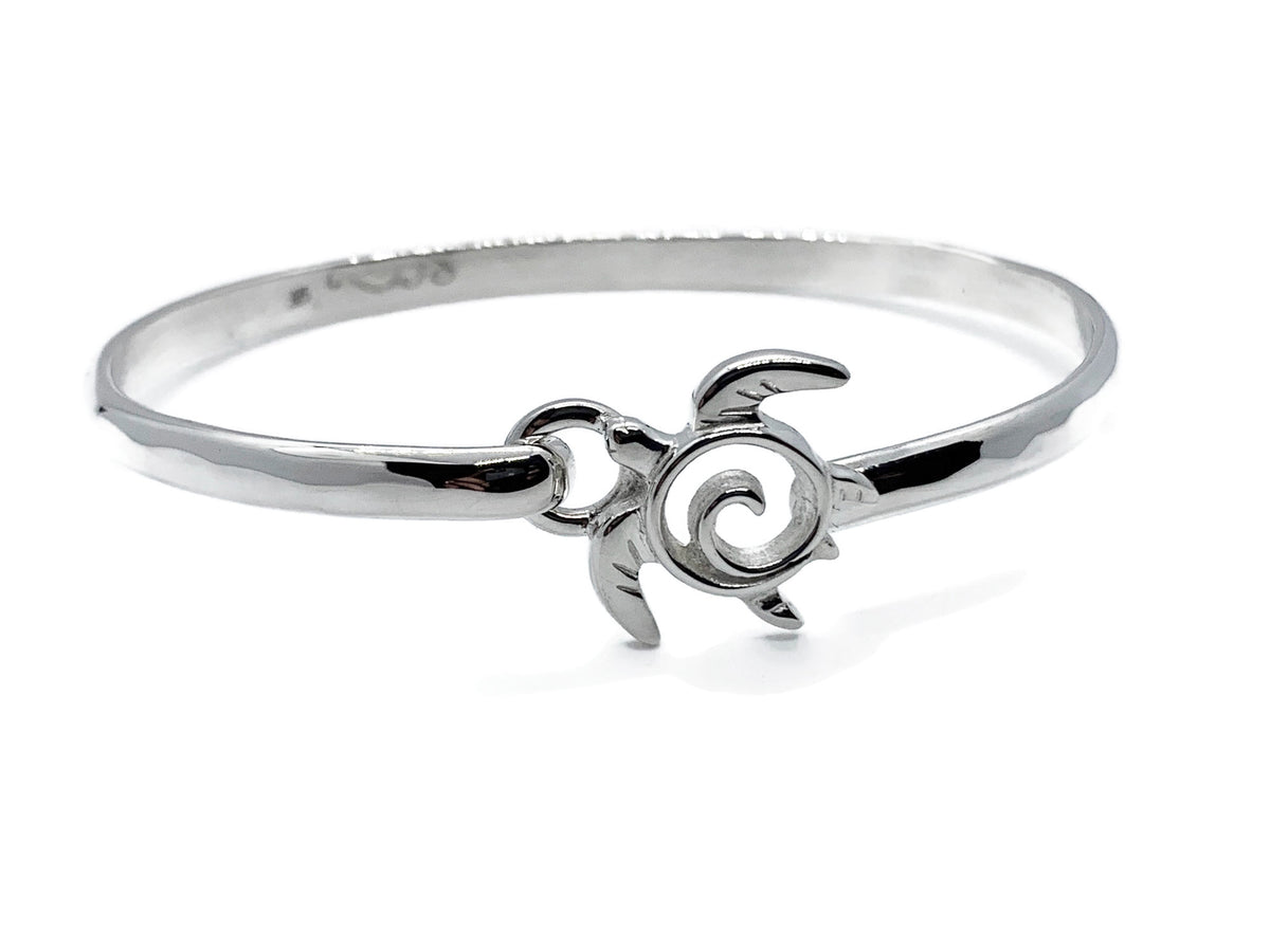 4mm Sea Turtle Bracelet Silver Latching Bangle